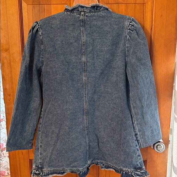 Women's Denim Ruffle Jacket - Picture 4 of 4